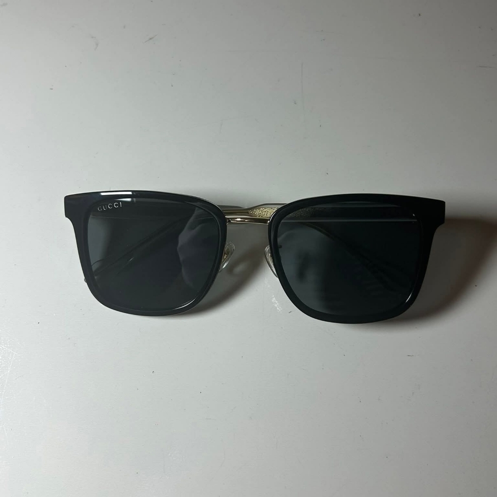 🔥Gucci GG side line sunglasses🔥
